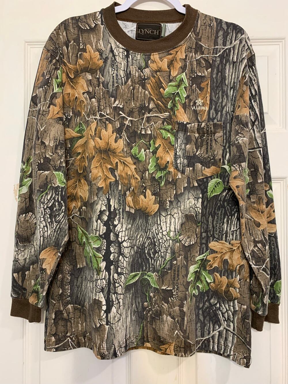 Vintage Lynch Camo Long Sleeve T-Shirt.      3996J1